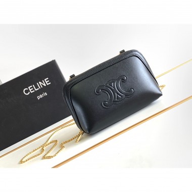 Celine Clutch On Chain Cuir Triophme In Smooth Calfskin 