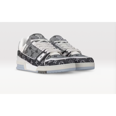 LV Trainer Sneaker, Size 39-45