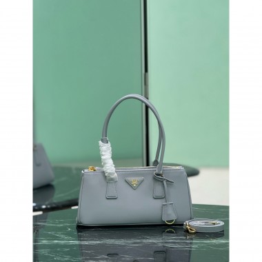 Borsa Prada Galleria medium in pelle-Light Blue