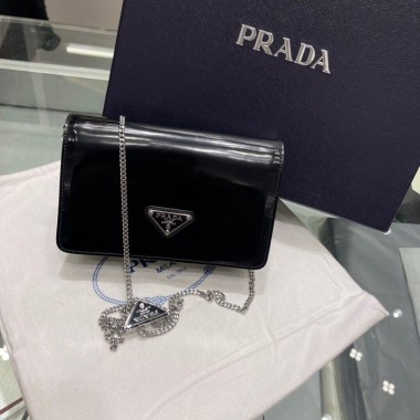 Borsa a spalla in pelle spazzolata