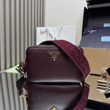 Borsa Prada a tracolla small in pelle-Bordeaux