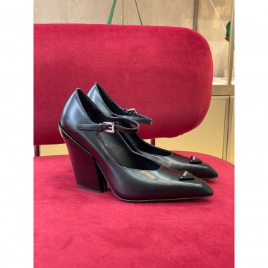 Décolleté in pelle spazzolata