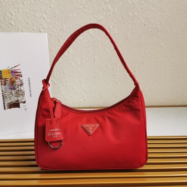 Mini borsa Prada Re-Edition 2005 in Re-Nylon