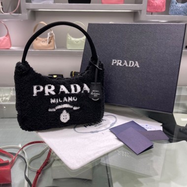 Prada Mini borsa in spugna Re-Edition 2000