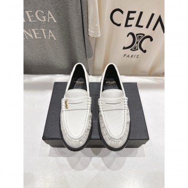 Mocassini Le Loafer in Pelle Saint Laurent