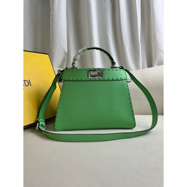 Fendi Peekaboo Iseeu Small Bag -Green