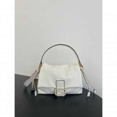 Fendi Mamma Baguette Medium-White
