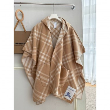 Burberry Check Wool Hooded Cape 
