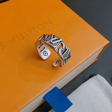 LV Silver ring 
