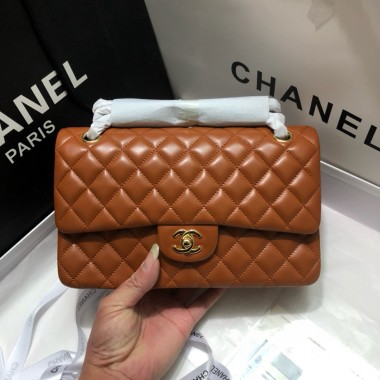 Chanel Medium Flap Handbag in Lambskin-Brown