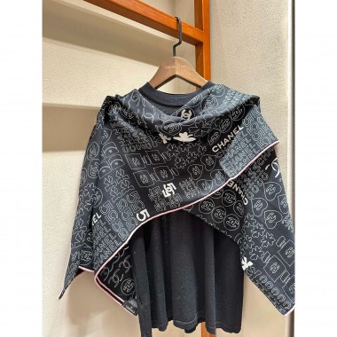 Chanel Shawl 140