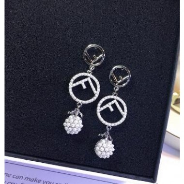 fendi top media orecchini