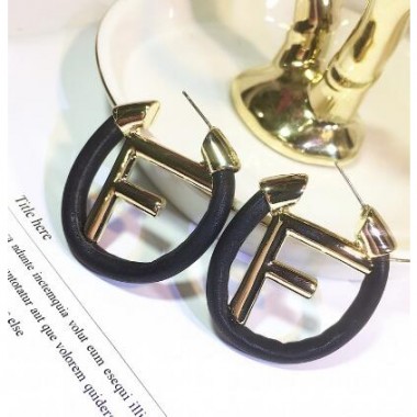 fendi top media orecchini