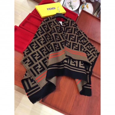 Fendi sciarpa 