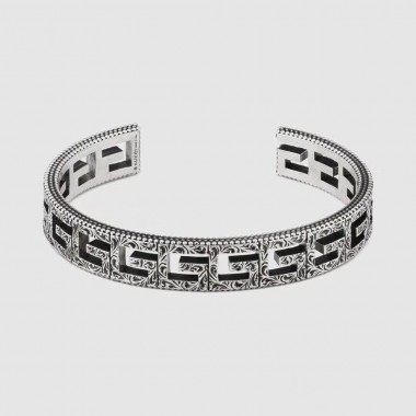 Gucci Men's Cuff Bracelet 