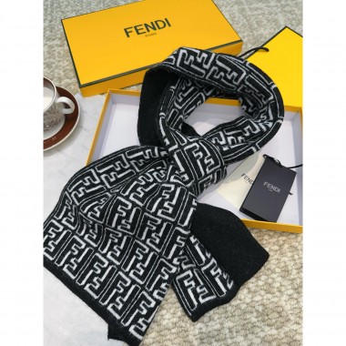 Fendi Cashmere scarf