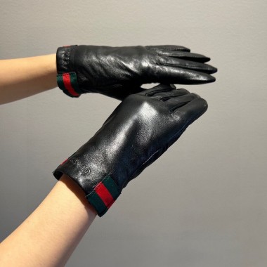 Gucci Leather Gloves