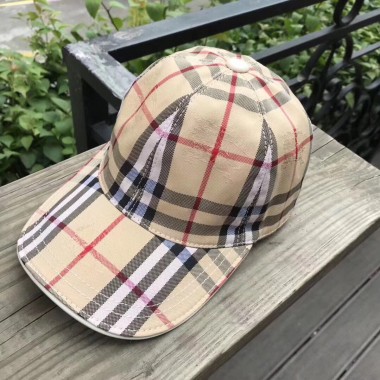 Burberry classic hat - 4 colors
