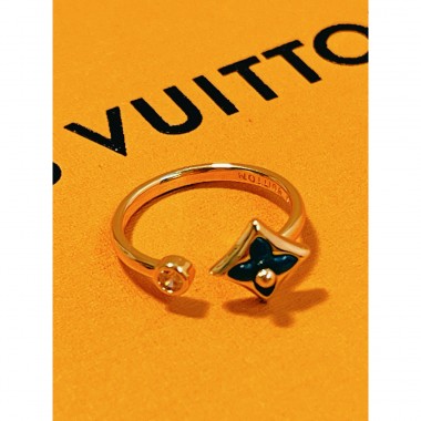 LV Ring