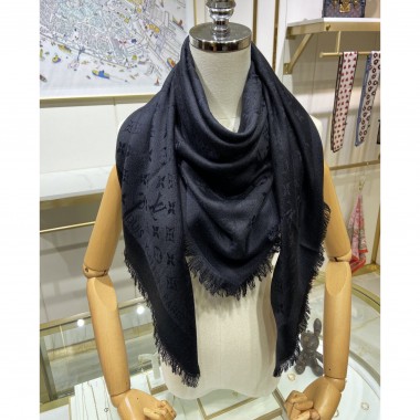 Louis Vuitton Scialle Monogram