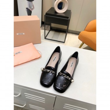 Miu Miu Leather Pumps, size 35-40, Heel 4.5cm
