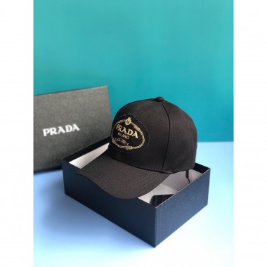 Prada Cappello