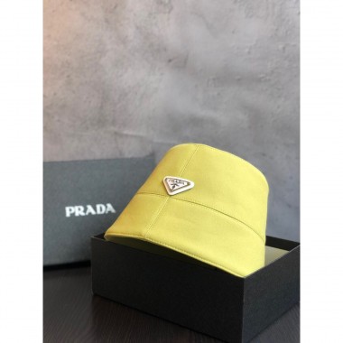 Prada Cappello