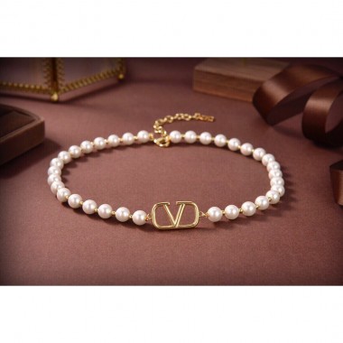 Valentino Pearl Necklace 