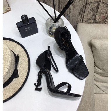 YSL DÉCOLLETÉ in Pelle Di Vitello  Size 35-41