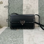 Valentino Garavani Rockstud23 Shoulder bag
