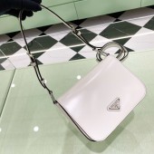 Borsa a spalla in pelle spazzolata