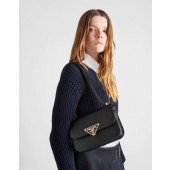 Borsa a spalla in Saffiano