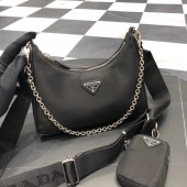 Borsa Prada Re-Edition 2005 in Re-Nylon