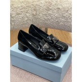 Mocassini in vernice