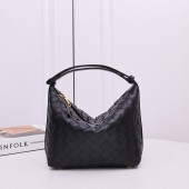 Bottega Veneta Wallace Shoulder Bag-Black