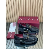 Mocassino donna con Morsetto