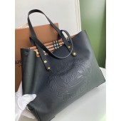  Burberry Reversable Tote 