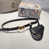 Cintura sottile Dior con borsa