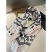 Burberry Lightweight Cashmere scarf 70 x 200 cm