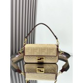 Borsa Fendi Classic Baguette
