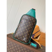 M12734 Avenue Slingbag