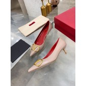 Valentino Vlogo Calfskin Pump, Size 35-41
