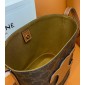 Celine Small Bucket Cuir Triomphe 