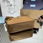 Borsa Prada a tracolla in Re-Nylon-Cammello