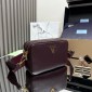 Borsa Prada a tracolla small in pelle-Bordeaux