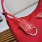 Mini borsa Prada Re-Edition 2005 in Re-Nylon