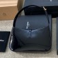 YSL Borsa Hobo LE 5 À 7 in Patent Leather-Black
