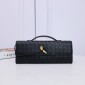 Bottega Veneta Andiamo Clutch-Black