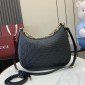 Gucci GG emblem Medium shoulder bag-Black