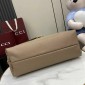 Gucci Gucci Softbit Maxi shoulder bag-Taupe 